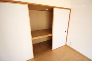 ゆったりとした収納です。