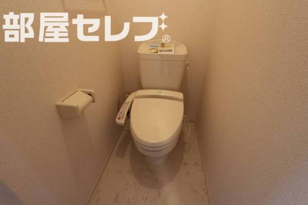 ウォシュレット付のお手洗い