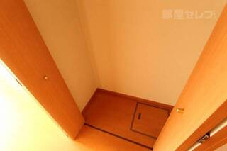 ※205号室の写真になります。