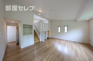 3号室の写真を参照