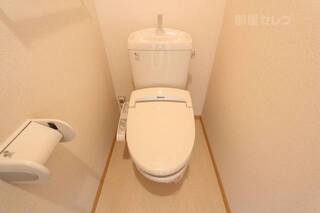 トイレはウォッシュレット付き。