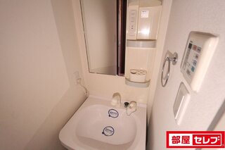 ※506号室の写真を参照しています
