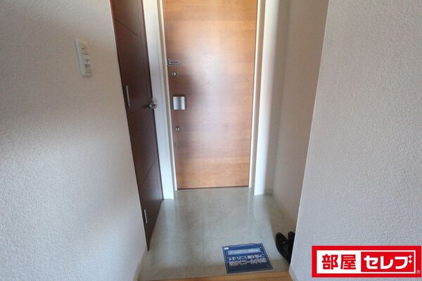 ※506号室の写真を参照しています