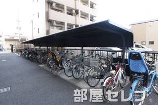 自転車置場。
