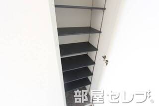 玄関すっきりシューズボックスです。