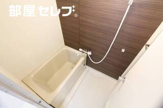 キレイなバスルームです。