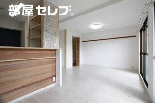 ダイニングルーム。