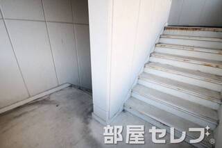 キレイに掃除された廊下です。