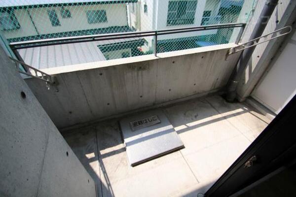 打ちっぱなしのコンクリートが素敵です。（イメージ）
