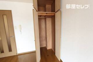 ＊101号室参照