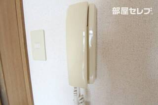 ＊101号室参照
