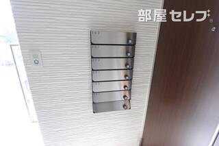 102号室