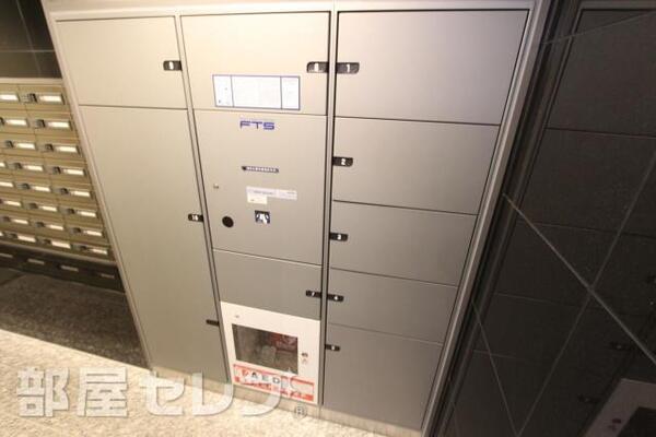不在時も荷物が受け取れます。