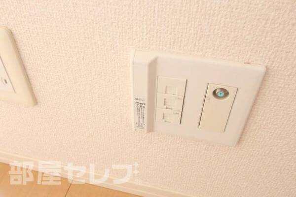 ※201号室内装写真