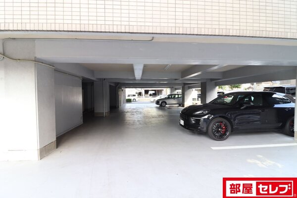 防犯カメラもあり安心です。