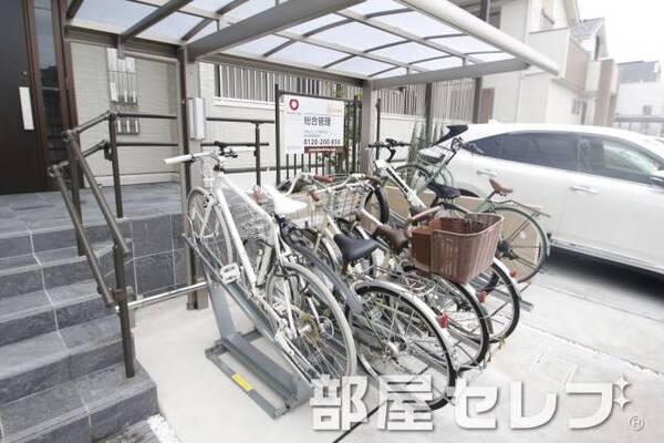 自転車置場。