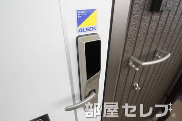 カードキー。