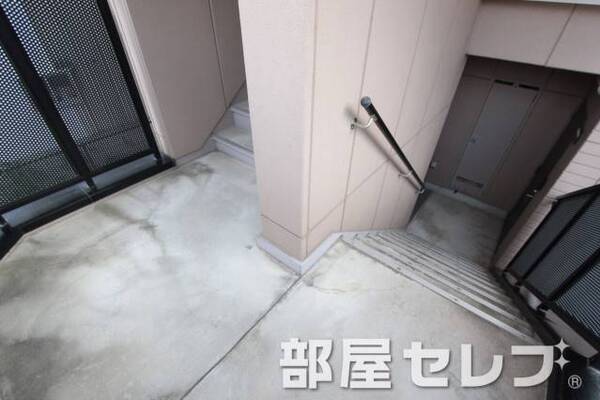 きれいにしている階段です。