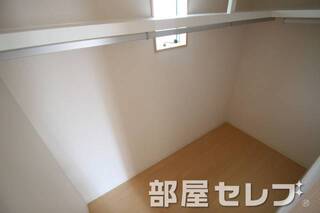 ウォークインクローゼット。