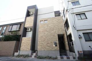 ※同タイプの別の建物の写真です