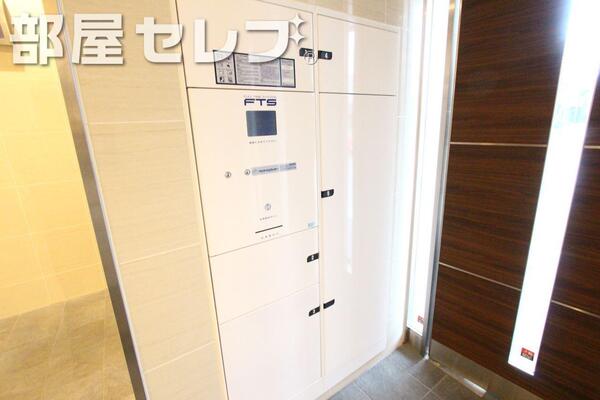 宅配ＢＯＸ。