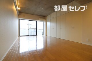 ダイニング