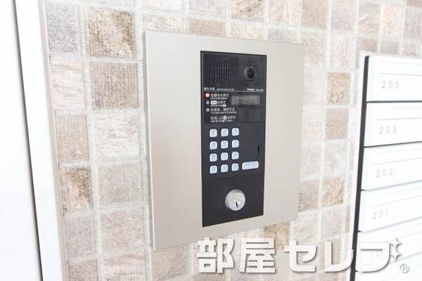 オートロック付き。