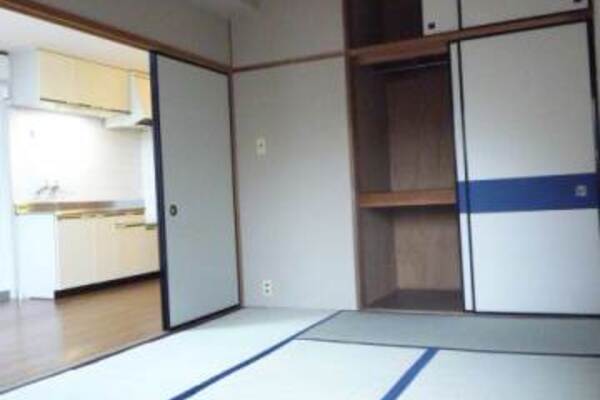 別号室