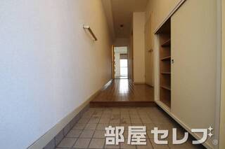 玄関口。イメージ写真