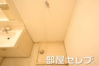 洗濯機置き場はこちらへ。イメージ写真
