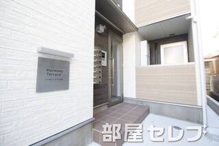 エントランス付近。
