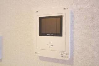 写真は同モデルの物件です