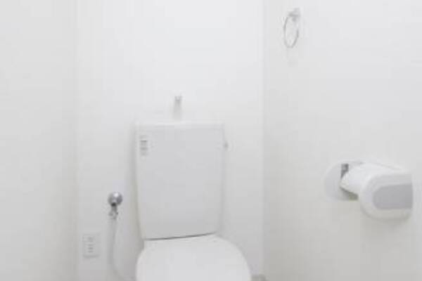 すっきりとした落ち着くトイレです。