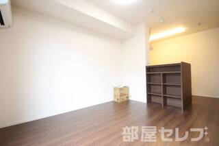 ※他の部屋の写真を流用しているので、建具の色が異なる場合があります。
