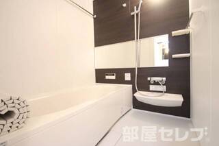 ※他の部屋の写真を流用しているので、建具の色が異なる場合があります。