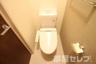 ※他の部屋の写真を流用しているので、建具の色が異なる場合があります。