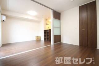 ※他の部屋の写真を流用しているので、建具の色が異なる場合があります。