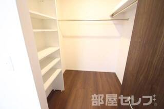 ※他の部屋の写真を流用しているので、建具の色が異なる場合があります。