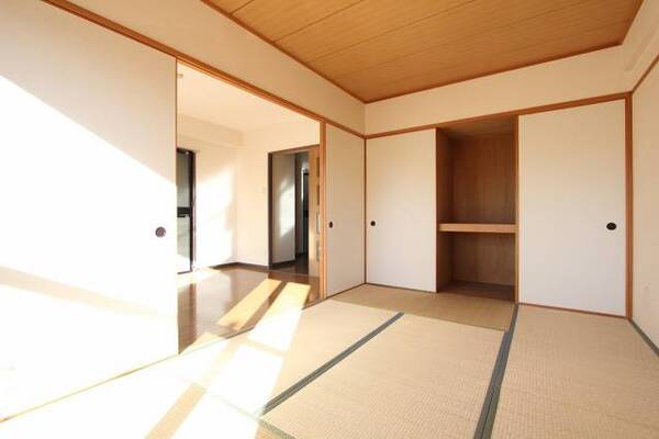 和室の日当たりもいいですね