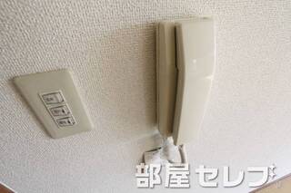 インターホン。