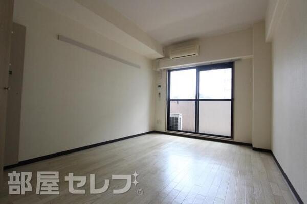 別角度からのリビングです。