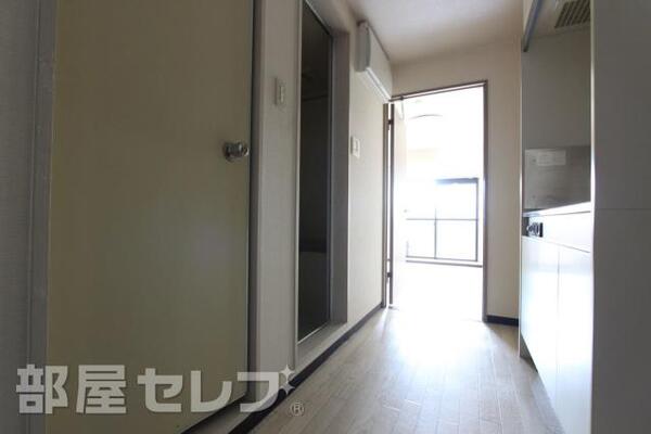 玄関からの眺めです。