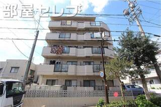 しっかりとした建物です。