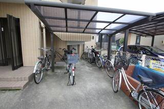 A-1号室内装写真参照