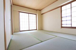 和室が落ち着きますね