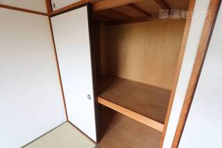 和室の押し入れです