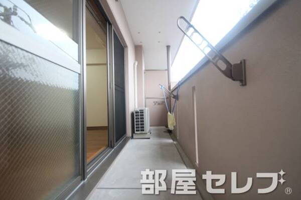 洗濯物が隠せれます。