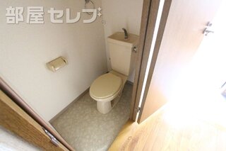 清潔感のあるトイレです。