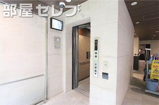 エレベーター。