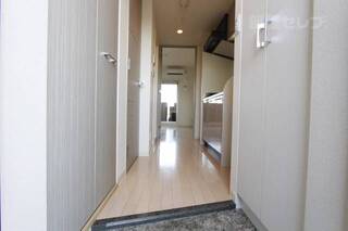 809号室内装写真参照